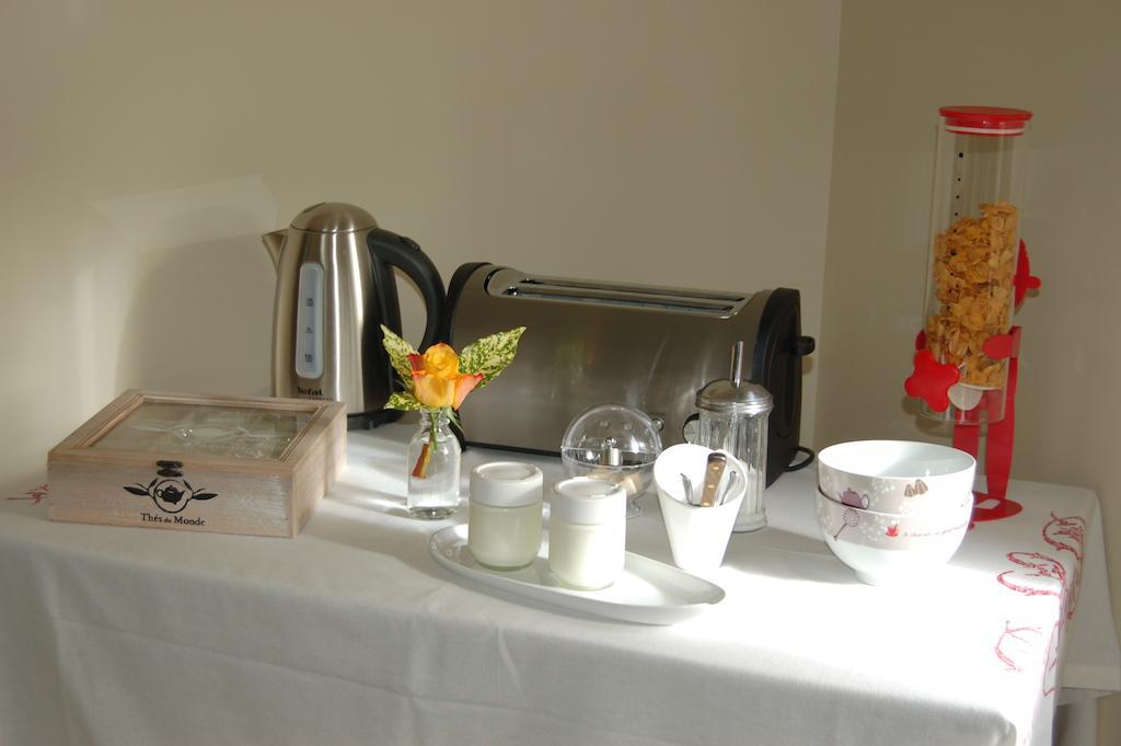 La Grange Dimiere, Pres De Tours Bed & Breakfast Saint-Genouph Exterior foto